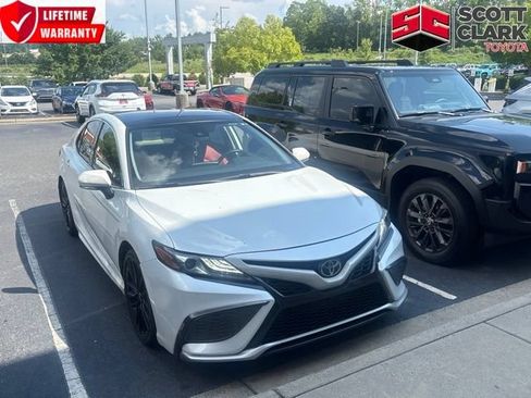 Used 2021 Toyota Camry XSE FWD image 1