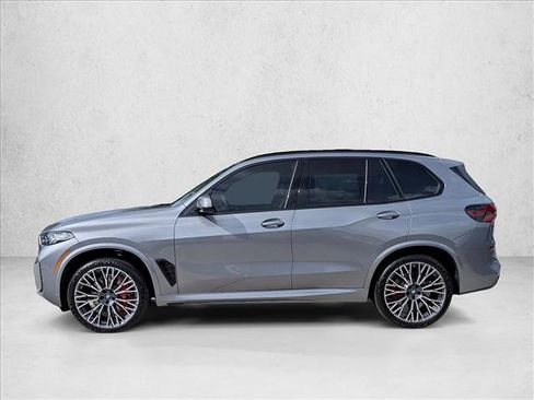 Used 2026 BMW X5 sDrive40i w/ M Sport Package RWD image 9