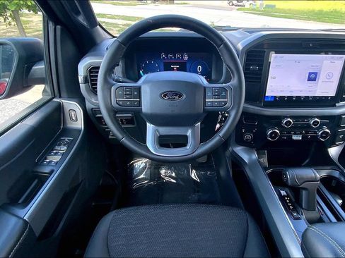 Used 2025 Ford F150 XLT w/ Equipment Group 301A Standard AWD/4WD image 5