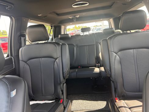 New 2026 Jeep Grand Wagoneer L 4WD image 15