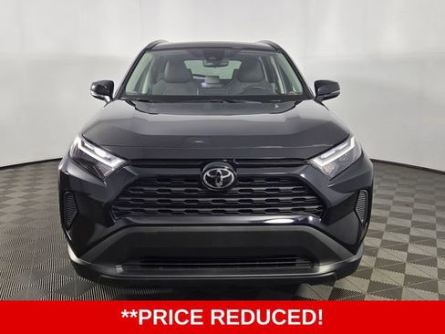 Used 2025 Toyota RAV4 XLE w/ Convenience Package FWD image 2