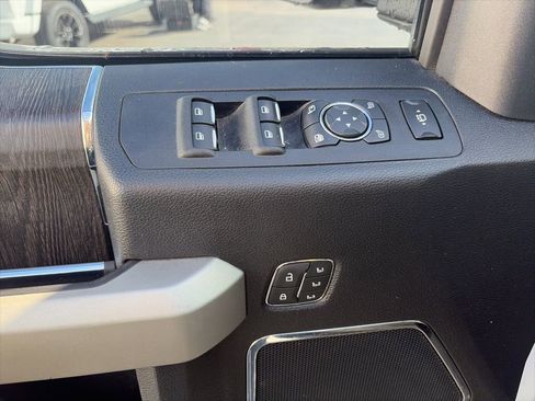 Used 2020 Ford F250 Lariat image 14