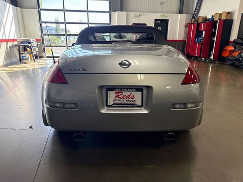 Used 2004 Nissan 350Z Enthusiast w/ Side Airbags Pkg image 98