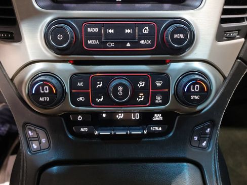 Used 2016 GMC Yukon XL Denali w/ Open Road Package AWD/4WD image 35