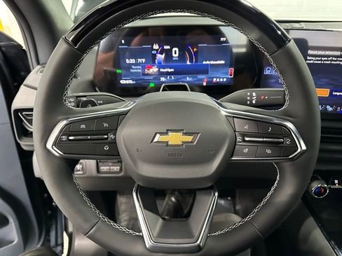 New 2026 Chevrolet Silverado EV LT w/ Premium Package AWD/4WD image 14