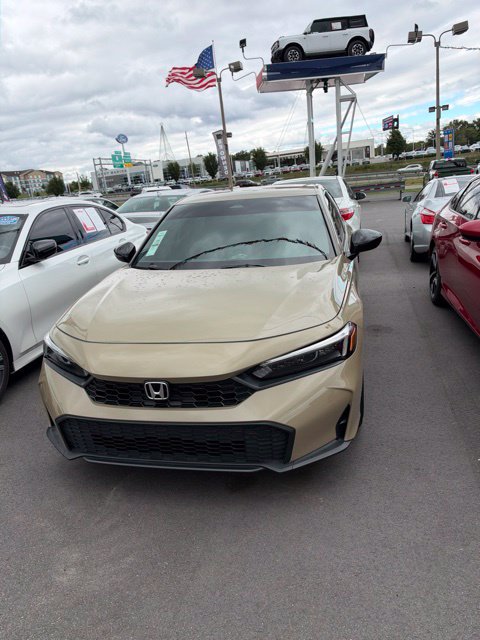 Used 2025 Honda Civic Sport image 1