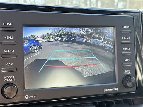 Used 2021 Toyota RAV4 XLE Premium image 14