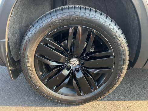 Used 2019 Volkswagen Atlas SE AWD/4WD image 9