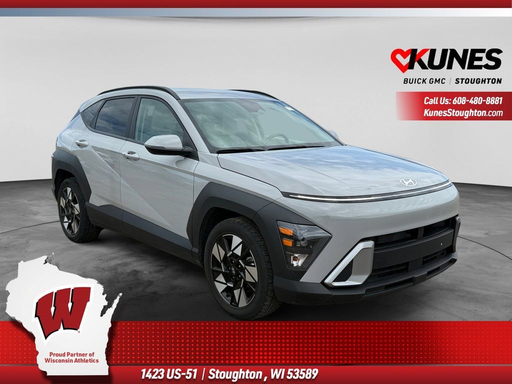 Used 2024 Hyundai Kona SEL FWD image 1