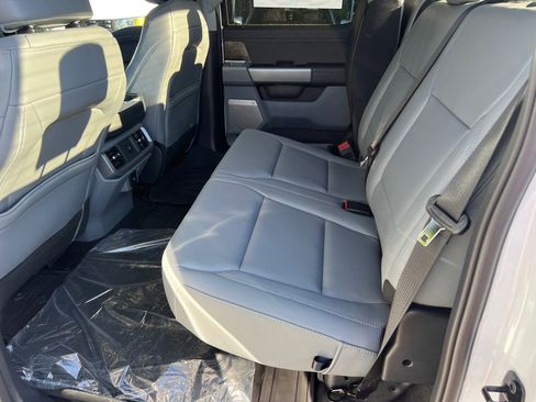 New 2025 Ford F150 Lightning Flash AWD/4WD image 17