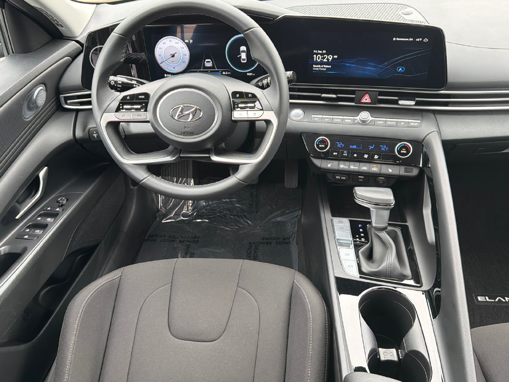 Used 2023 Hyundai Elantra SEL w/ Convenience Package FWD image 24