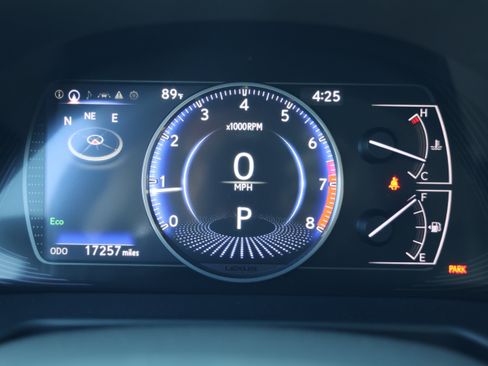 Used 2024 Lexus ES 350 Ultra Luxury w/ Accessory Package (Z2) FWD image 20
