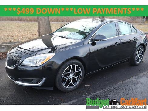 Used 2017 Buick Regal Sport Touring image 1