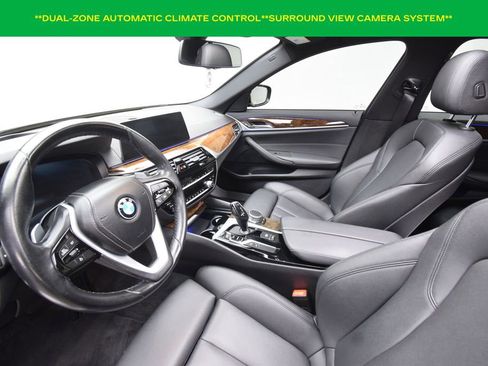 Used 2020 BMW 530i xDrive w/ Premium Package image 11