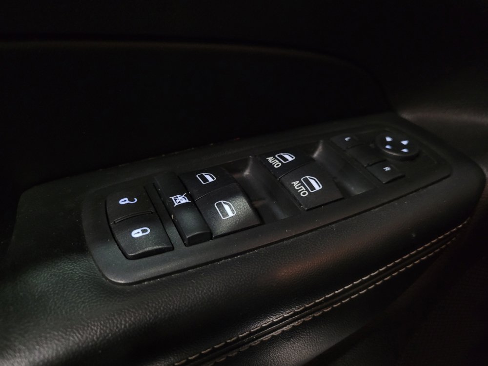 Used 2017 Jeep Grand Cherokee Limited AWD/4WD image 27