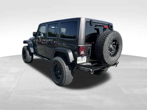 Used 2017 Jeep Wrangler Unlimited Rubicon AWD/4WD image 7