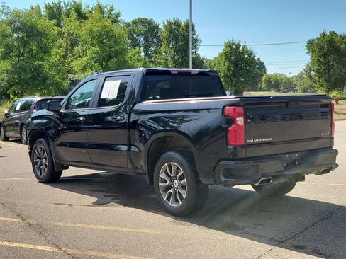 Used 2021 Chevrolet Silverado 1500 RST AWD/4WD image 3