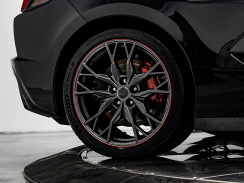 Used 2023 Chevrolet Corvette Stingray Premium Conv w/ Z51 Performance Package image 94