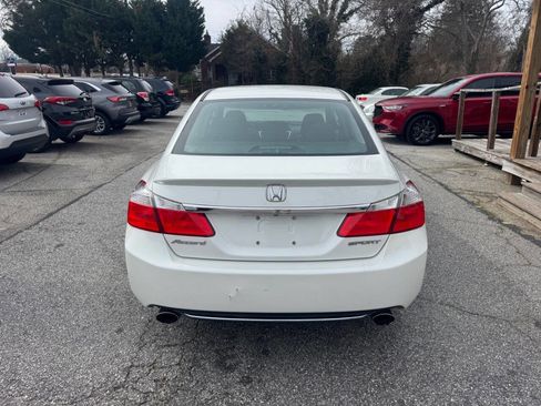 Used 2014 Honda Accord Sport image 4