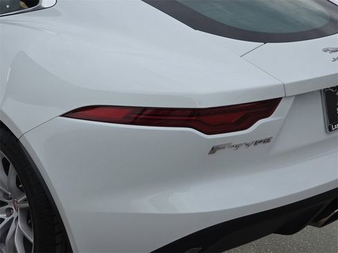 Used 2021 Jaguar F-TYPE Coupe image 35