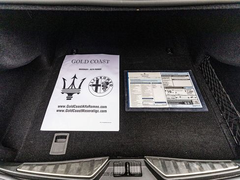 Used 2022 Maserati Quattroporte Trofeo RWD image 61