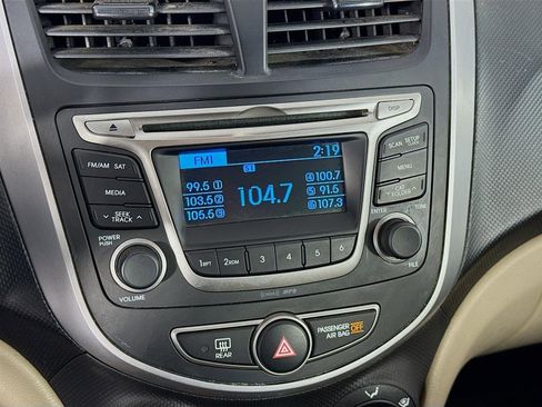 Used 2017 Hyundai Accent SE image 15