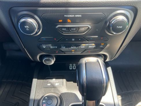 Used 2021 Ford Ranger XLT w/ Equipment Group 302A High AWD/4WD image 29