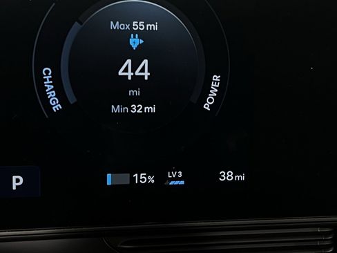 Used 2025 Hyundai Ioniq 5 SEL image 16