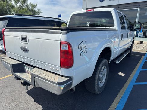 Used 2016 Ford F250 XLT AWD/4WD image 4