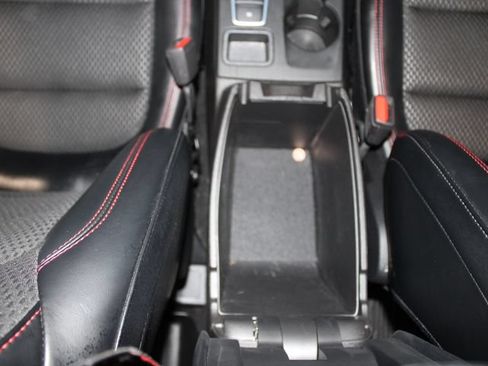 Used 2024 Ford Escape ST-Line w/ Tech Pack #1 AWD/4WD image 30