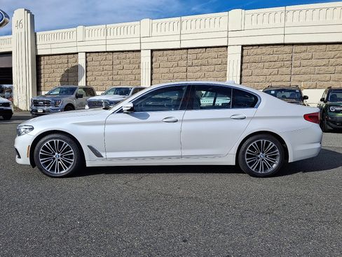 Used 2019 BMW 530i xDrive w/ Convenience Package image 7
