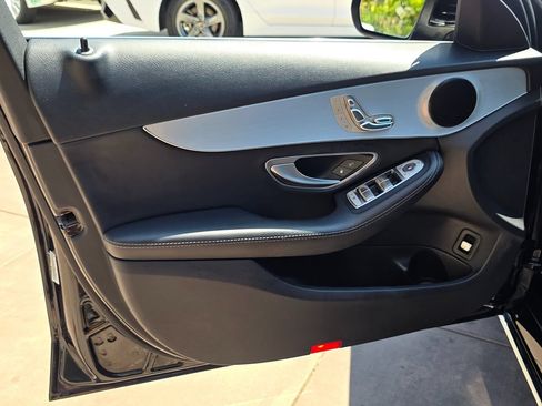 Used 2017 Mercedes-Benz C 300 Sedan image 25
