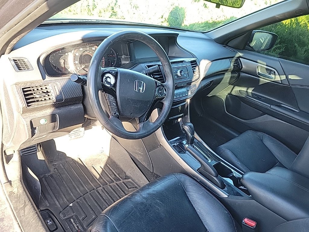 Used 2017 Honda Accord Sport Special Edition image 8