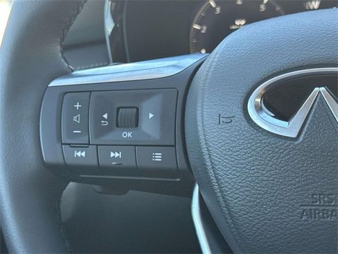 Certified 2026 INFINITI QX60 Pure w/ Cargo Package image 10