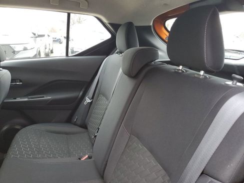 Used 2023 Nissan Kicks SV image 24