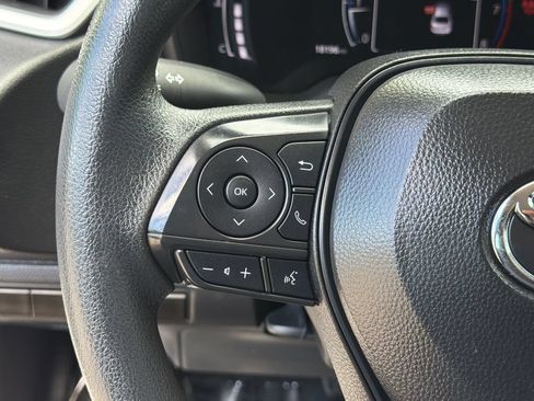 Used 2026 Toyota Corolla LE FWD image 24