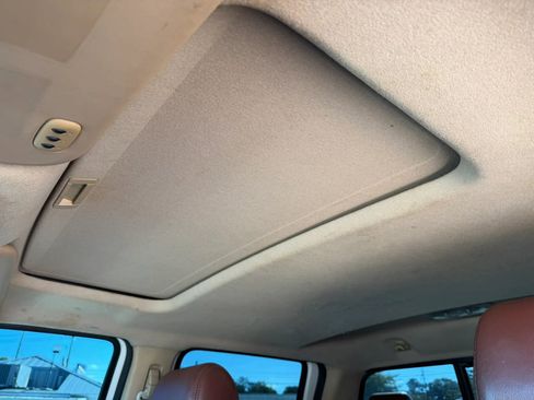 Used 2012 Ford F250 King Ranch w/ King Ranch w/Chrome Pkg image 18