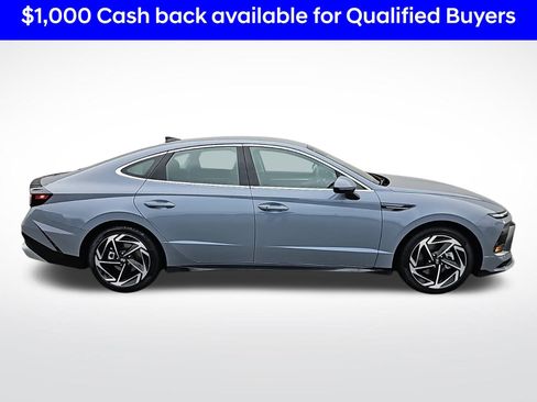 New 2026 Hyundai Sonata SEL image 2