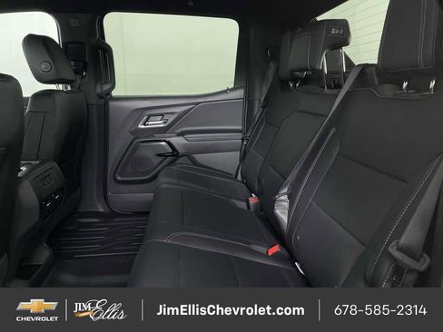 New 2025 Chevrolet Silverado EV LT image 26