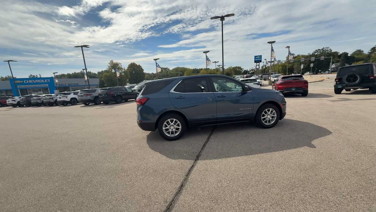 Certified 2024 Chevrolet Equinox LT FWD image 8