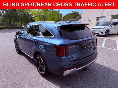 Used 2025 Kia Sorento SX Prestige AWD/4WD image 5