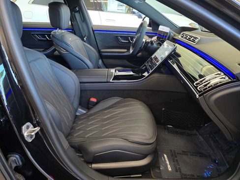 New 2025 Mercedes-Benz S 63 AMG S image 10