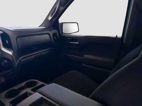 Used 2022 Chevrolet Silverado 1500 Custom AWD/4WD image 24