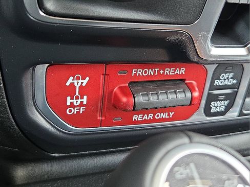 New 2026 Jeep Wrangler Unlimited Rubicon AWD/4WD image 19