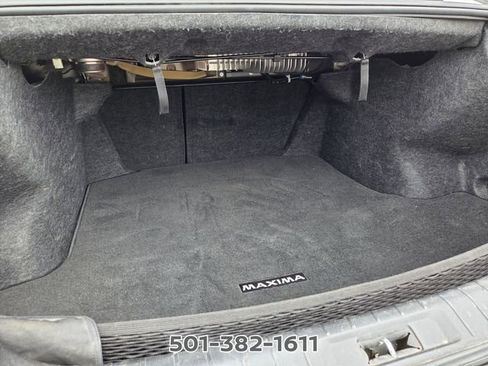 Used 2016 Nissan Maxima SR FWD image 15