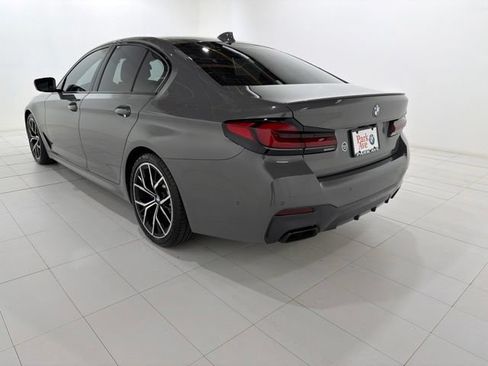 Used 2021 BMW M550i xDrive w/ Executive Package AWD/4WD image 3