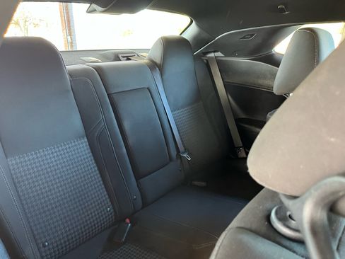 Used 2020 Dodge Challenger SXT image 20