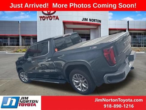 Used 2019 GMC Sierra 1500 SLT AWD/4WD image 3