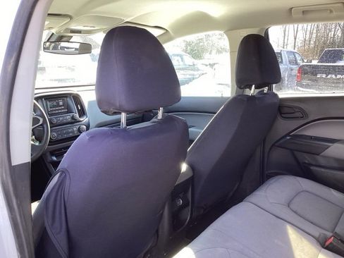 Used 2016 Chevrolet Colorado W/T w/ WT Convenience Package image 17