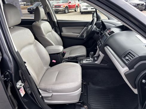 Used 2014 Subaru Forester 2.5i Touring image 26
